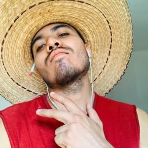 Meet your Posher, Bernardo